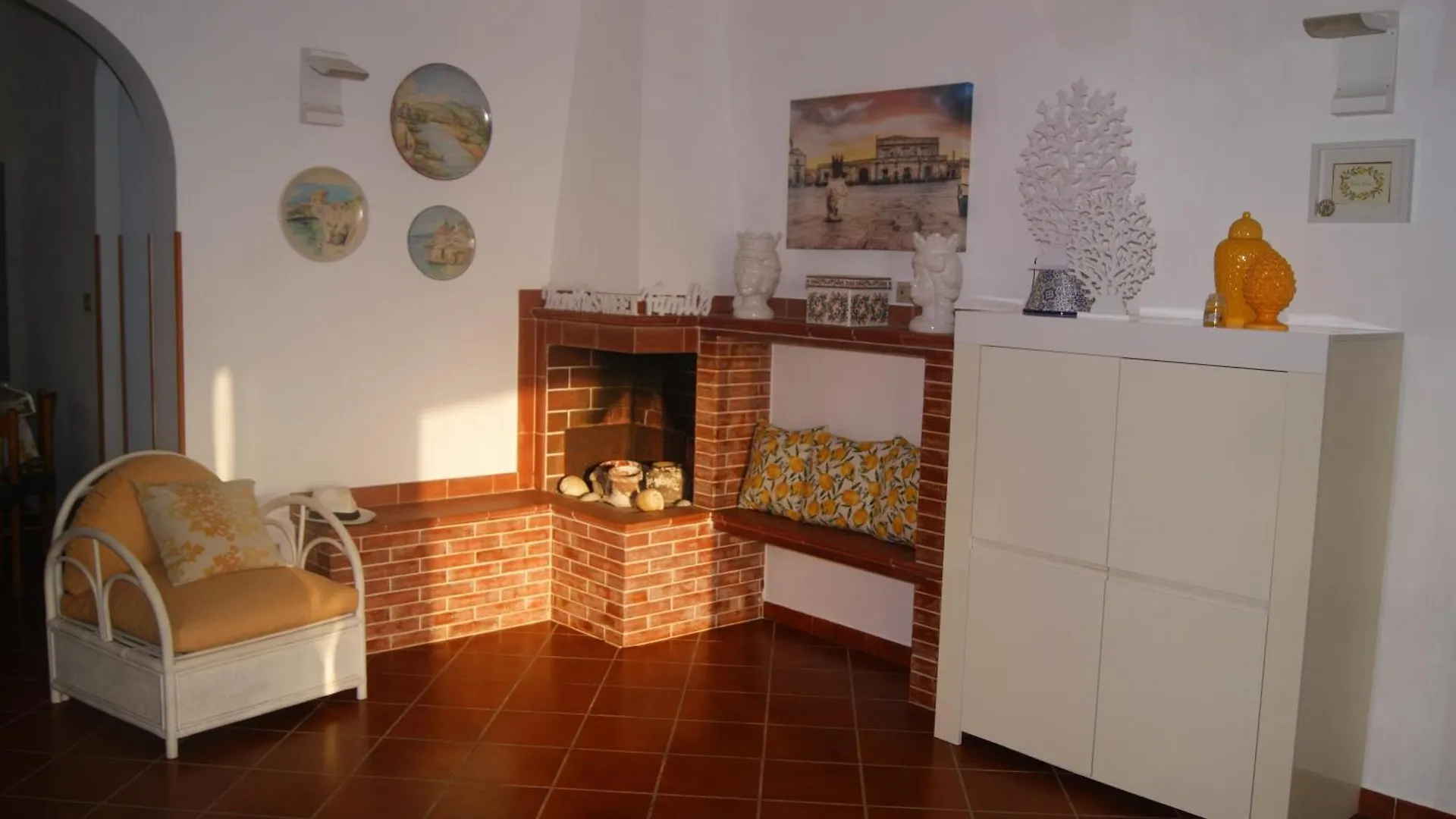 Villa Milena Marzamemi 0*,